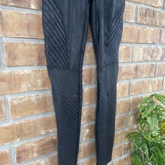 Spanx Faux Black Leather Moto Leggings, Small - Picture 6 of 10